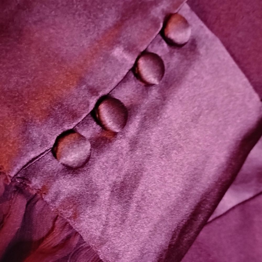 USED Timeless Dress - Picture 7 of 8